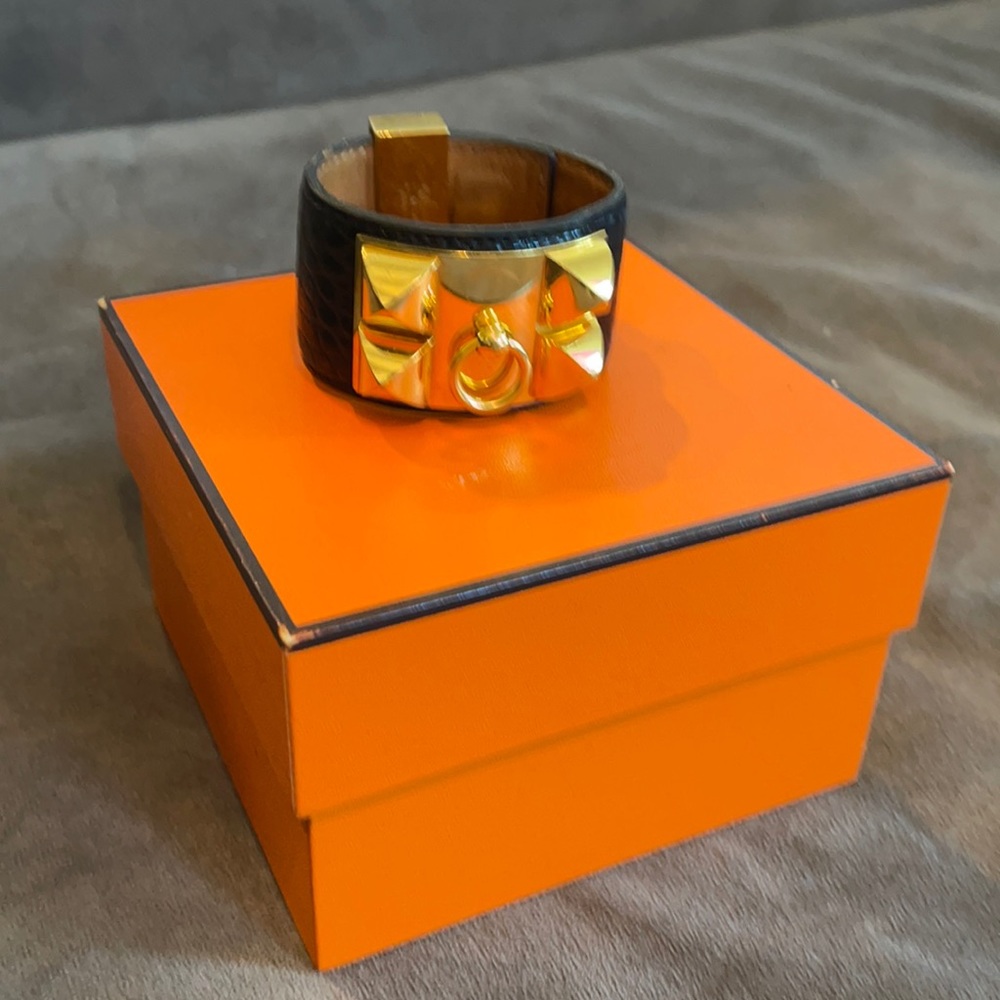 Sold. Hermes Collier de Chien
